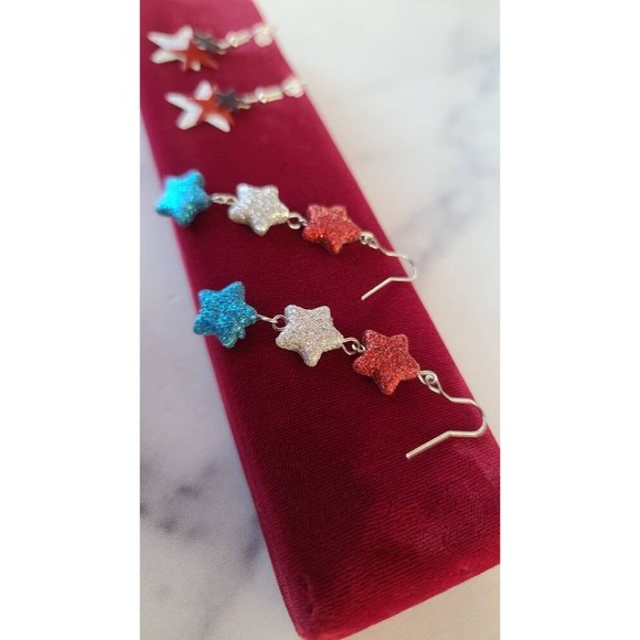 Vintage Patriotic Dangling Earrings - Picture 6 of 10